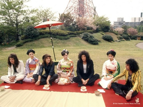  queen in Japão - 1975