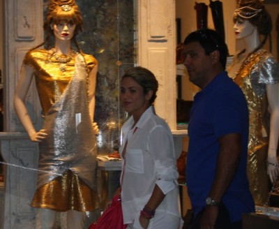  シャキーラ shopping in Miami [July 23, 2012]
