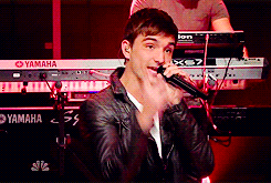  The wanted performing