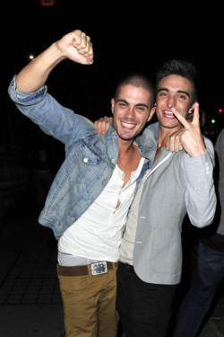  Tom and Max <3