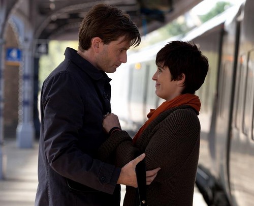  Vicky McClure in True l’amour with David Tennant