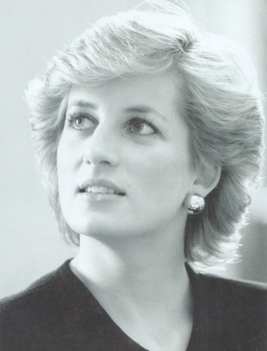Queen of Hearts - Princess Diana Photo (10328538) - Fanpop