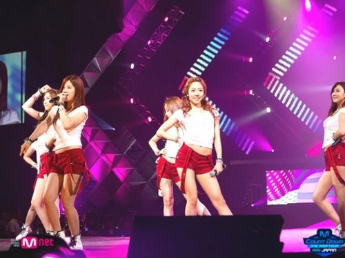  120425 A 담홍색, 핑크 Performance at M Countdown Hello 일본