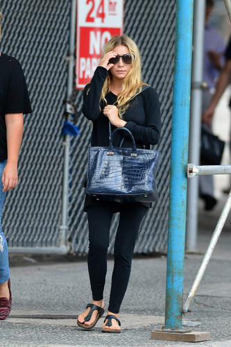  Ashley Olsen in Tribeca 27 july