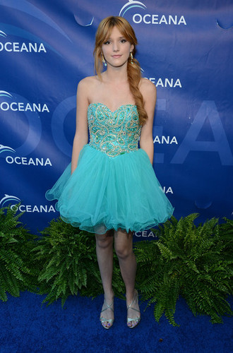  Bella Thorne at the 2012 Oceana's SeaChange Party