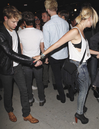  Chord and বন্ধু leave Bootsy Bellows, July 28th 2012