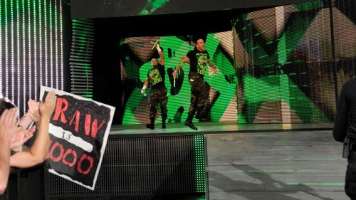  DX re-unite on Raw 1000