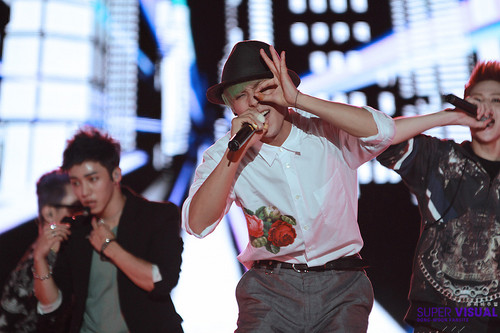  Dongwoon at 2012 MBC Ulsan Summer Festival
