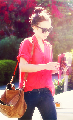  Lily Collins spotted in Beverly Hills