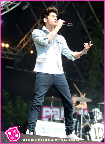  One Direction Performs At The Leeds Party In The Park In Liverpool, England