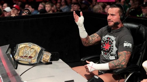  Punk observes Cena vs montrer