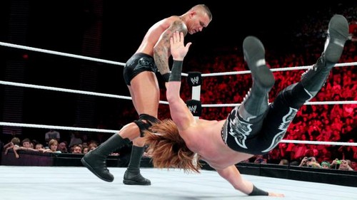  Randy Orton returns!