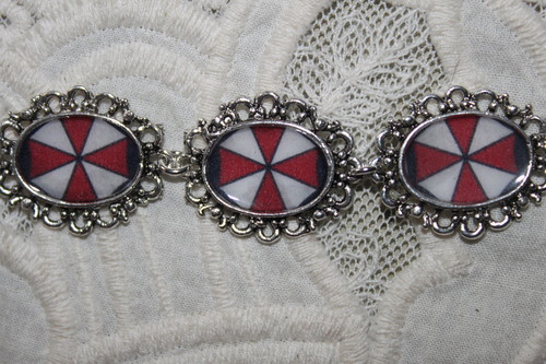  Resident Evil Umbrella Corp. bracelet