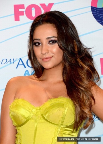  Shay at Teen Choice Awards 2012