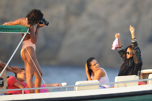  Wearing A Bikini On Vacation In Italy [28 July 2012]