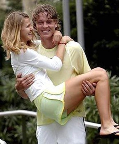  anno from gauge (notification) Berdych and Safarova