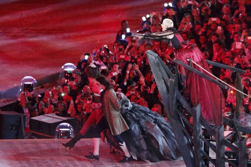  Annie Lennox at Лондон 2012 Olympic Games
