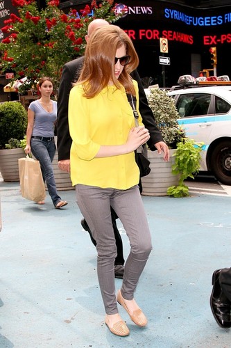 August 08 Arriving to TV Studios in New York to Promote ParaNorman