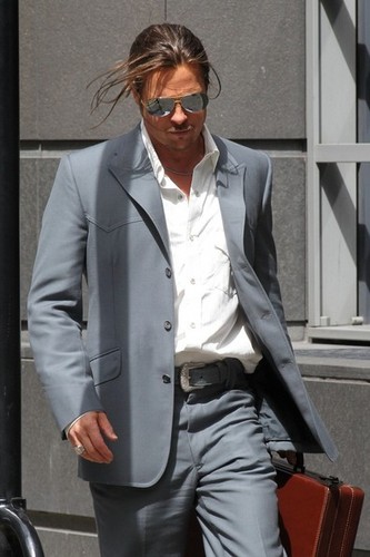 Brad Pitt Films 'The Counselor' [August 4, 2012]