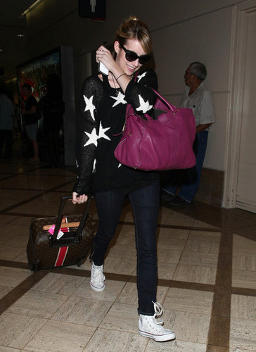  Emma Roberts at LAX [August 3, 2012]
