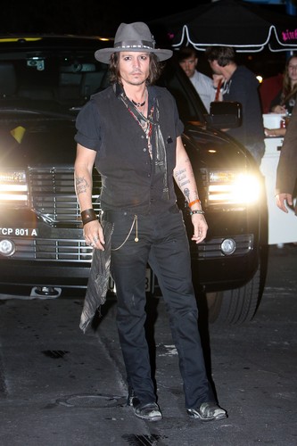  Johnny at Aerosmith کنسرٹ Afterparty - Aug. 6 2012
