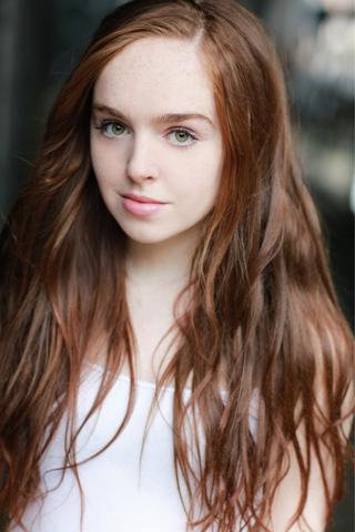  Louisa as Willow Jenks