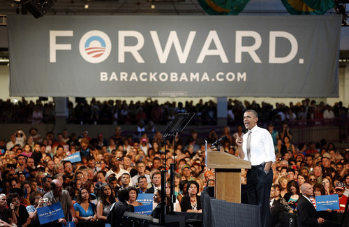  Obama Takes Two-Day Campaign スイング Through Colorado [August 9, 2012]