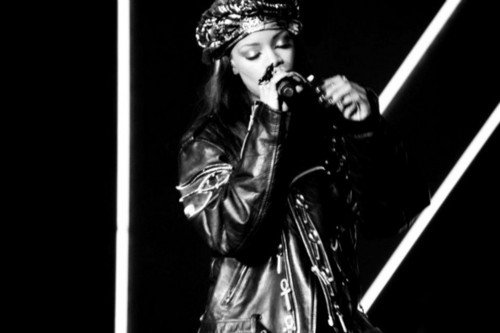  Rihanna shares some Fotos on Facebook from the 'Peace and Liebe Festival and Kollen Festival 31/8/12