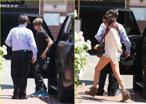  Selena Gomez & boyfriend Justin Bieber