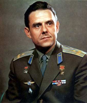  Vladimir Mikhaylovich Komarov (16 March 1927 – 24 April 1967)