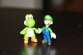  Yoshi and Luigi Figurines
