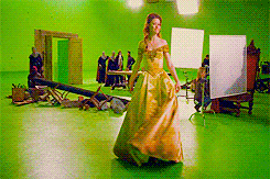  Emilie de Ravin and Robert Carlyle filming ‘Skin Deep