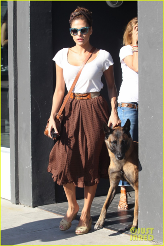 Eva - Out and about in West Hollywood - August 20, 2012