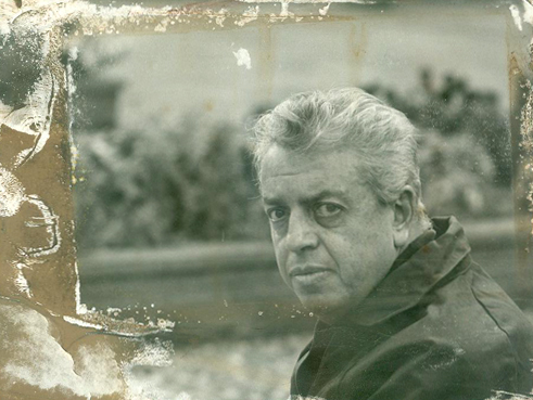  Jorge Ibargüengoitia Antillón (born January 22, 1928 - November 27, 1983 )