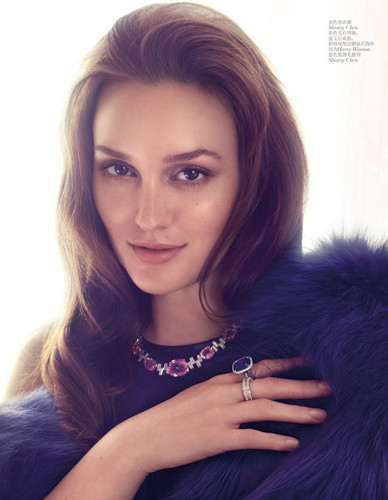  Leighton Meester – Vogue China August 2012