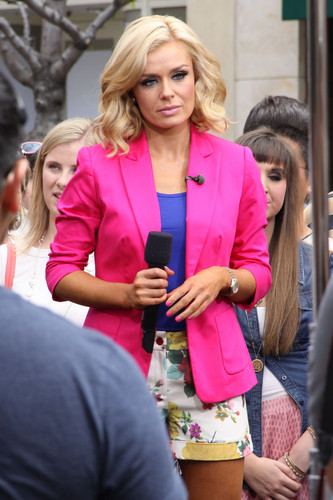  On the set of "Extra" at The Grove in Los Angeles