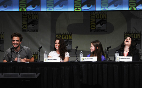  Renesmee- Mackenzi Foy- Comic con, 2012, Breaking Dawn part 2