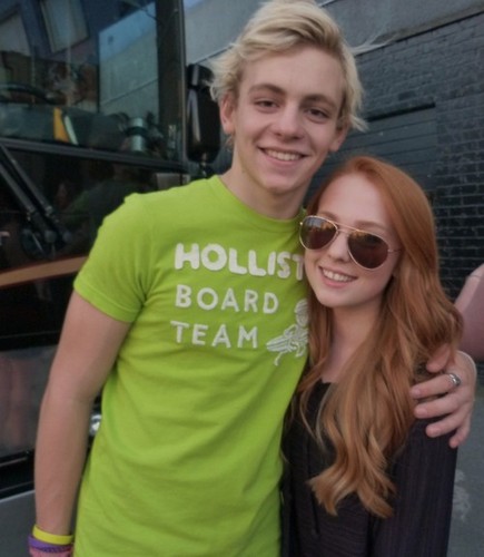  Ross with Фаны