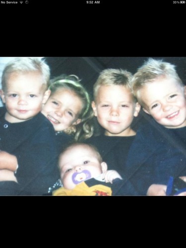  Young R5