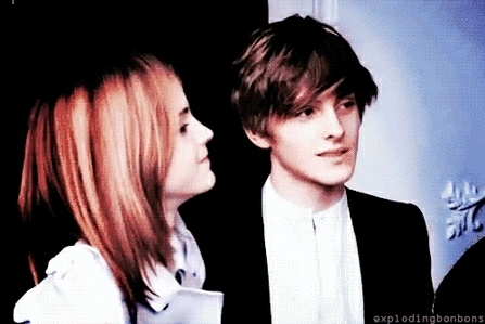  Alex and Emma Watson for burberry کے, بربیری