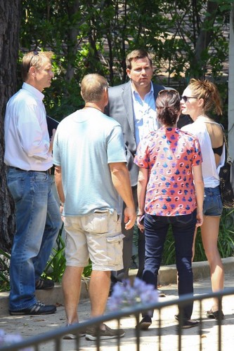 Ashley Greene Spotted House Hunting in Los Feliz with her parents (August 22)