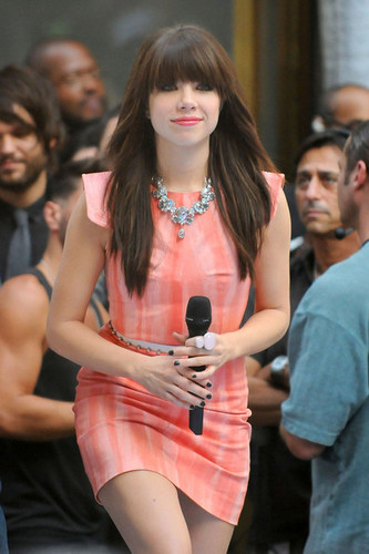 Carly Rae Jepsen performs on NBC's "Today" NYC, 23 August 2012