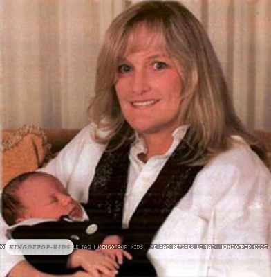  Debbie Rowe & baby Prince (RARE)