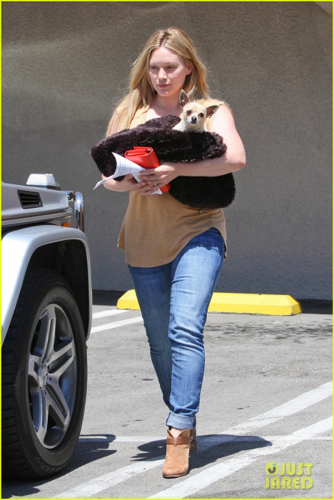  Hilary - Leaving The Vets - August 09, 2012