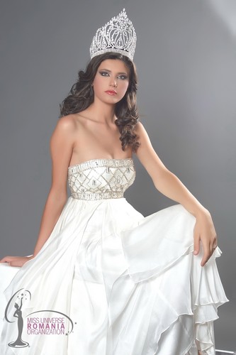  Miss Romania beauty क्वीन model romanians girls