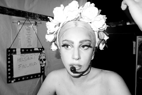  New fotos of Gaga por Terry Richardson