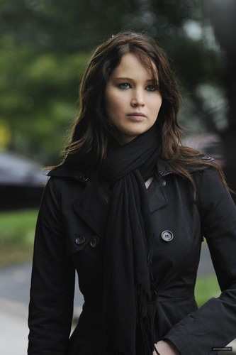 New stills of Jennifer as Tiffany in "The Silver Linings Playbook" - .