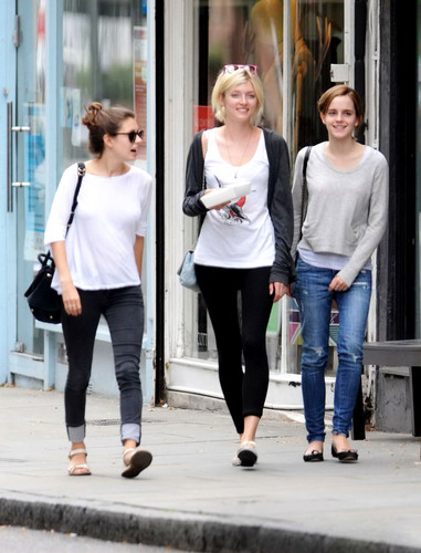  Out & about in London - 23 August, 2012