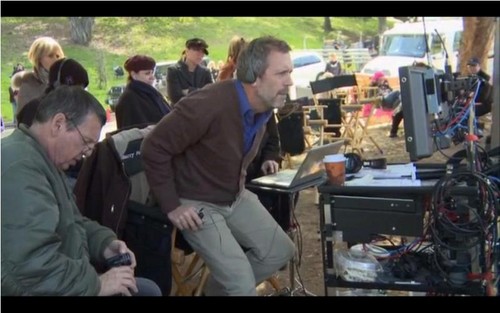  The Doctor Directs - Behind the scenes with Hugh Laurie