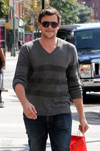  Cory Monteith Shopping In New York - August 12, 2012